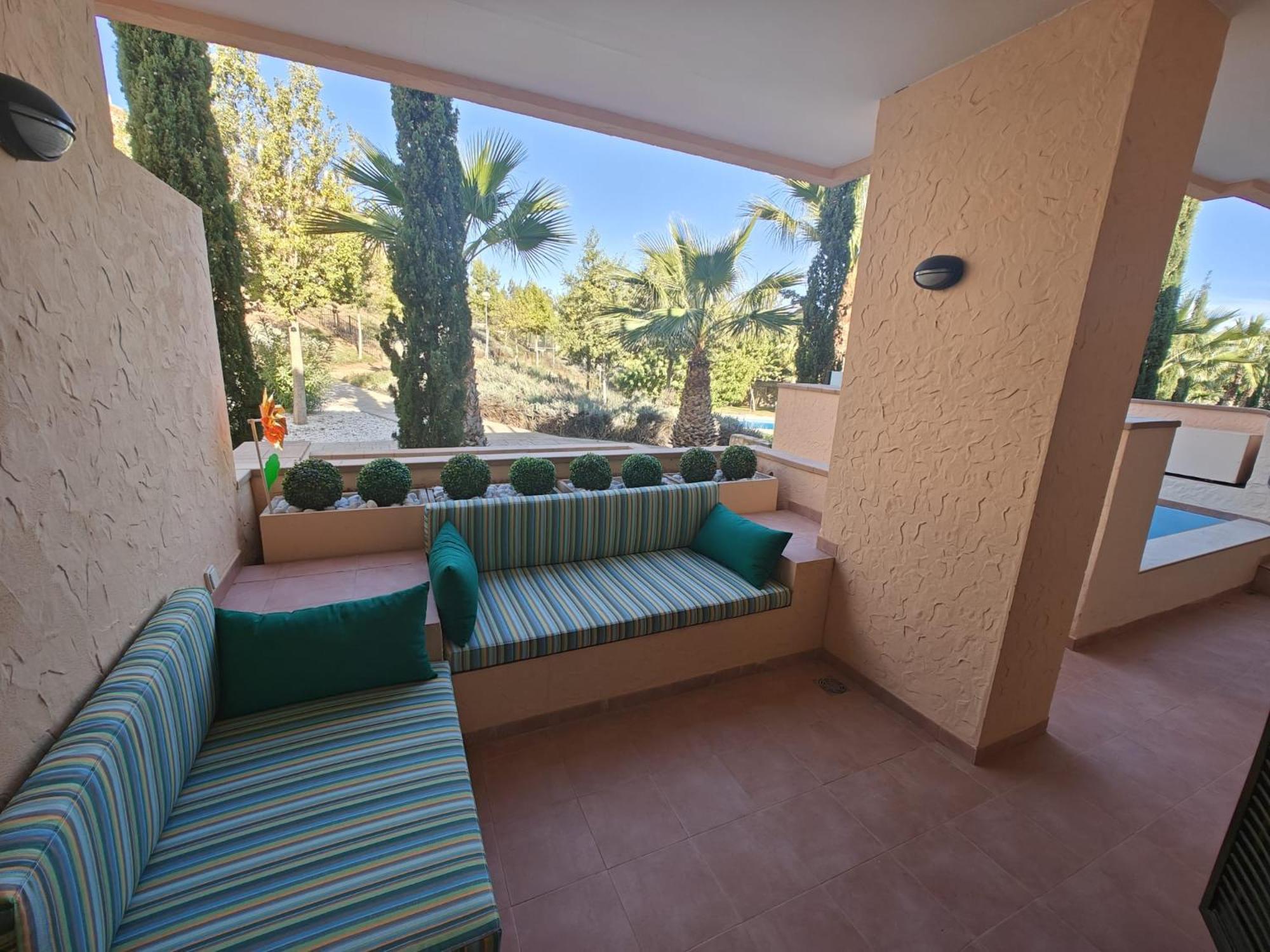 Casa Blanco Espana - Hacienda Del Alamo *